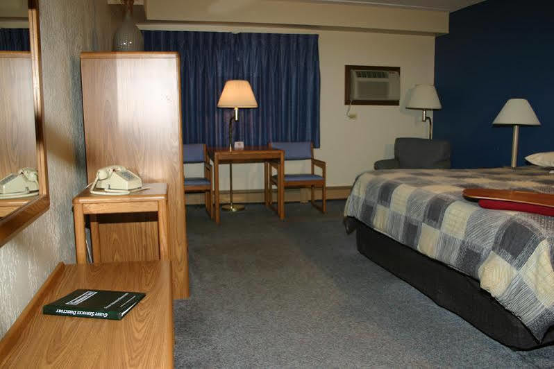 Chanhassen Inn Habitación foto